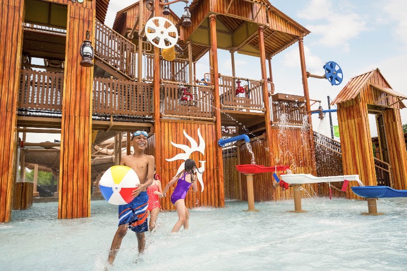 Paradise Springs Water Park