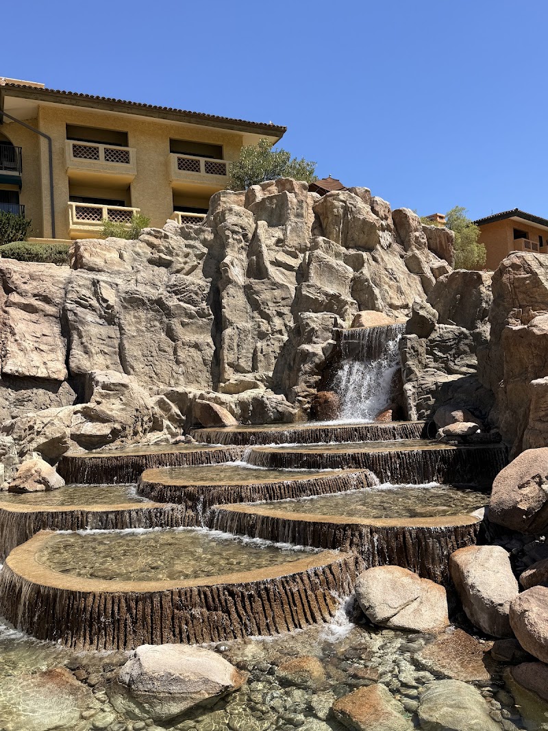 Hilton Phoenix Tapatio Cliffs Resort