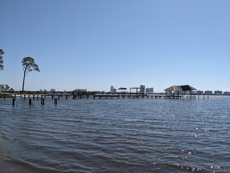 Mo's Landing